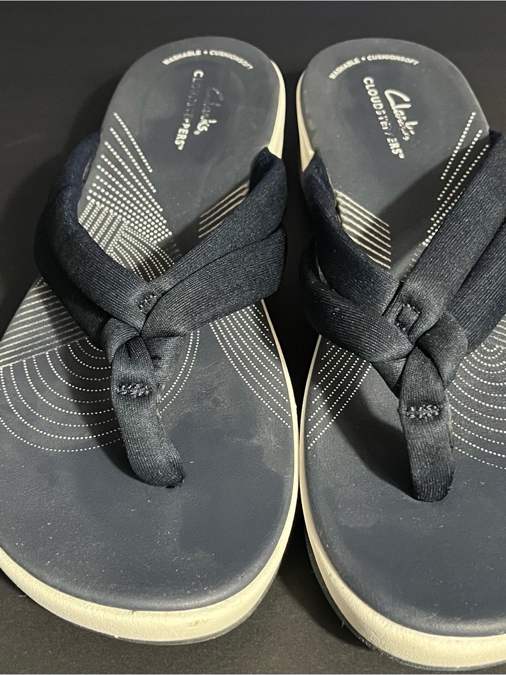 Clarks Navy Knotted Fabric Cloudsteppers Flip Flop Sandals